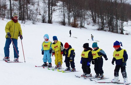 Bjelolasica škola skijanja